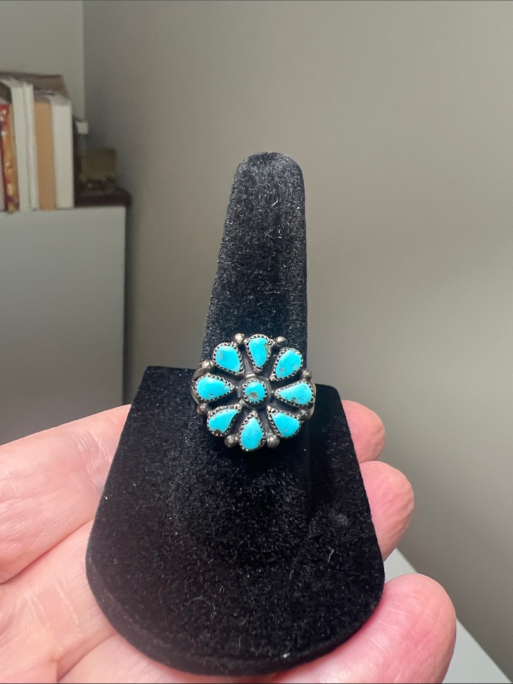 Turquoise Cluster Floral Ring in Silver Tone - Heirloom - Picture 14 of 16